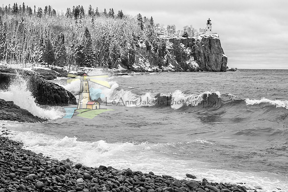 Racing To Shore - BW