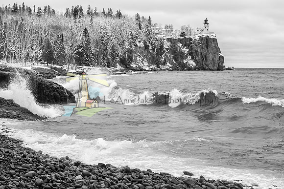 Racing To Shore - BW